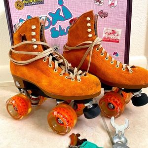 Moxi Tangerine Roller Skates